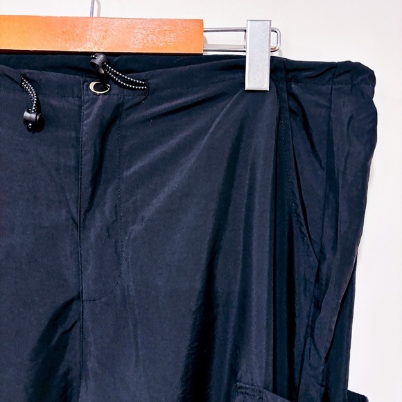 Stylish Black Cargo Jumpsuit - Picture 5 of 12